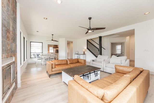 4611 Diamond Springs Drive, Missouri City, TX 77459