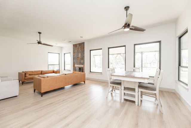 4611 Diamond Springs Drive, Missouri City, TX 77459