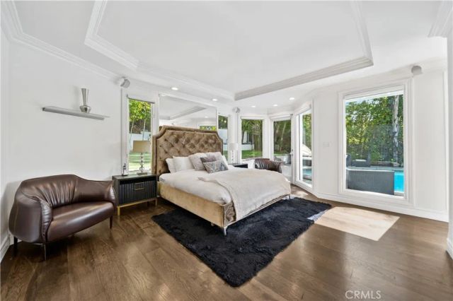 16221 Elisa, Encino, CA 91436