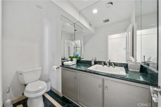 16221 Elisa, Encino, CA 91436