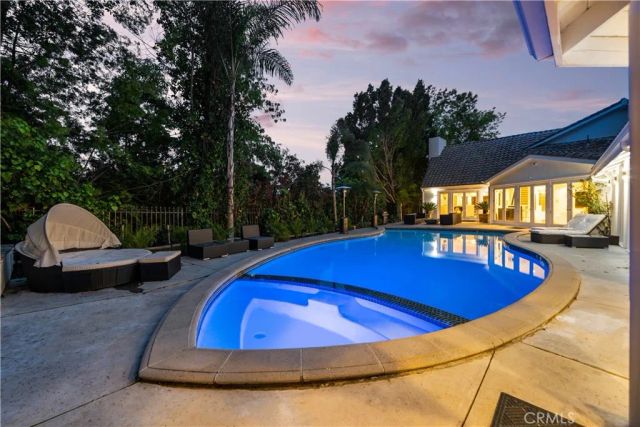 16221 Elisa, Encino, CA 91436