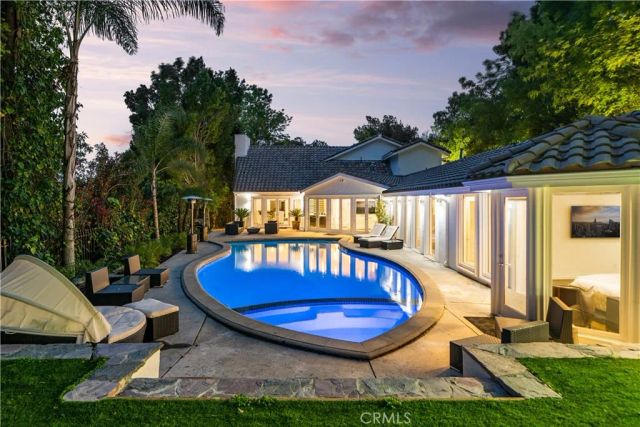 16221 Elisa, Encino, CA 91436