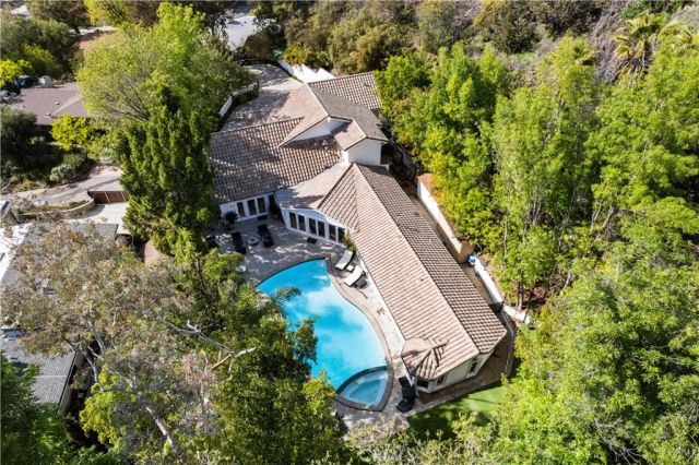 16221 Elisa, Encino, CA 91436