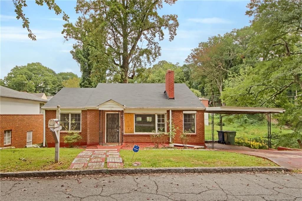 6 Rockmart SW Drive, Atlanta, GA 30314