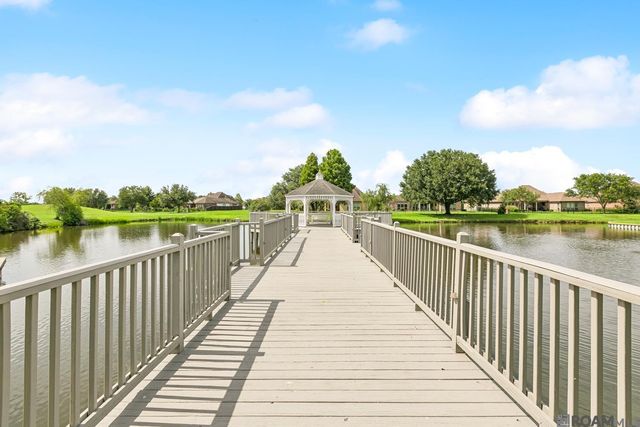 5491 Green Park Dr, Gonzales, LA 70737