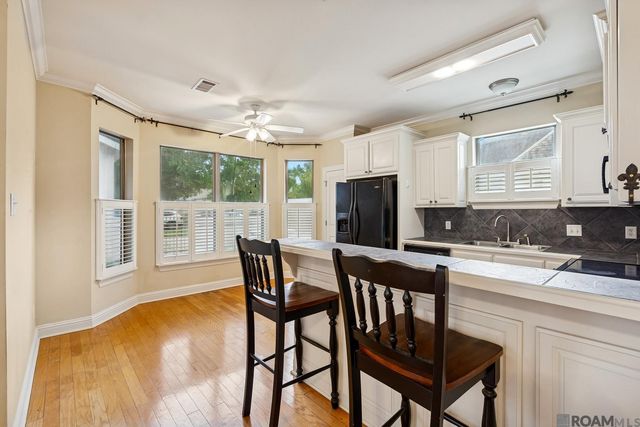 5491 Green Park Dr, Gonzales, LA 70737