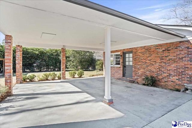 2702 Juniper Rd., Florence, SC 29501