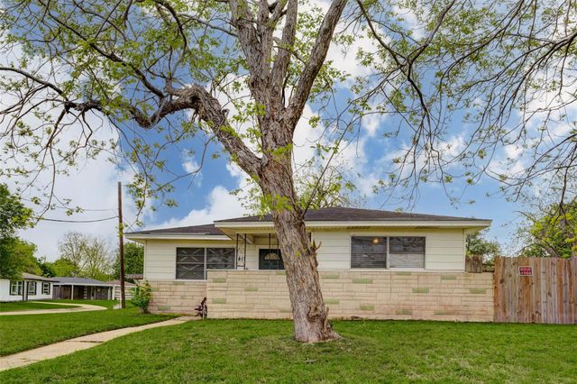 411 Burke, Pasadena, TX 77506