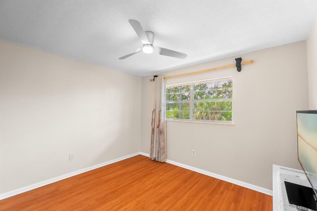 1982 SW Palm City Road I, Stuart, FL 34994