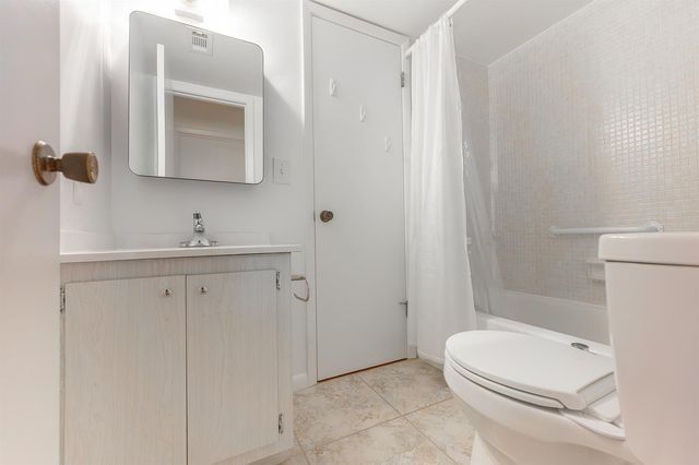 1982 SW Palm City Road I, Stuart, FL 34994