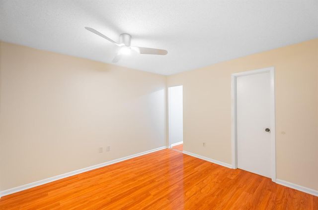 1982 SW Palm City Road I, Stuart, FL 34994