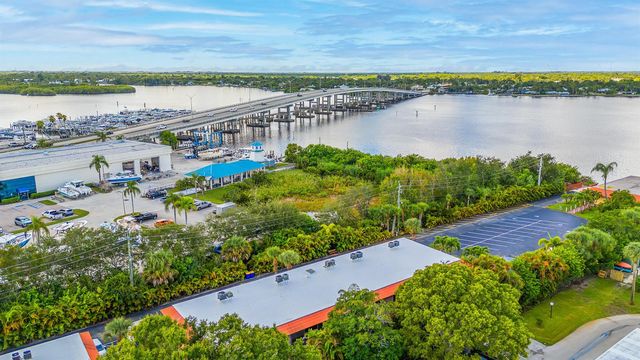 1982 SW Palm City Road I, Stuart, FL 34994
