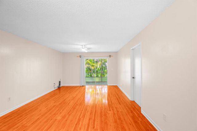 1982 SW Palm City Road I, Stuart, FL 34994