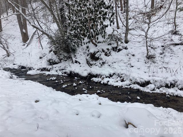 276 Cedar Creek Road, Black Mountain, NC 28711