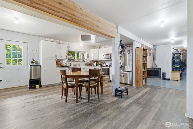 1058 Burnt Ridge Road, Onalaska, WA 98570