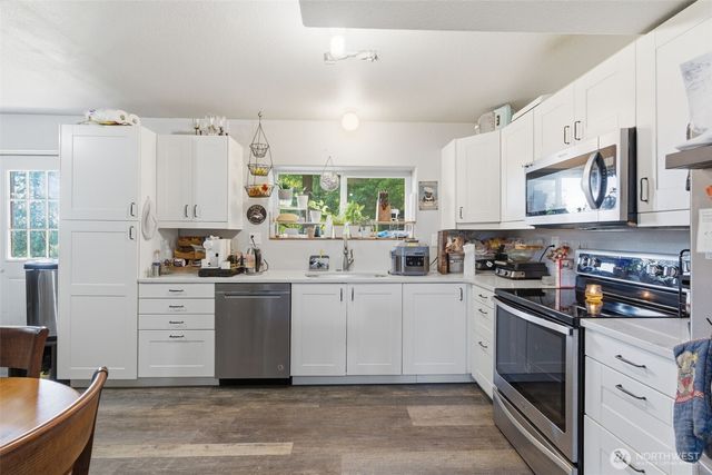 1058 Burnt Ridge Road, Onalaska, WA 98570