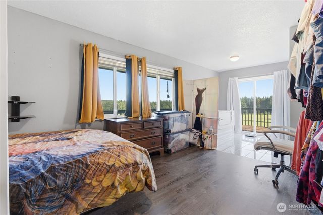 1058 Burnt Ridge Road, Onalaska, WA 98570