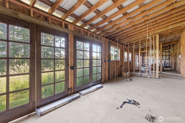 1058 Burnt Ridge Road, Onalaska, WA 98570