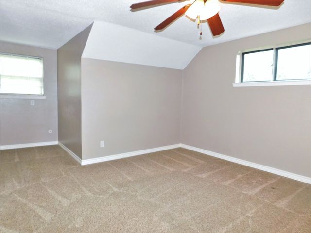 126 Bluebonnet Drive, Highland Village, TX 75077