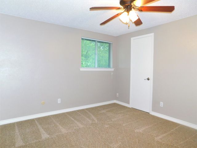 126 Bluebonnet Drive, Highland Village, TX 75077