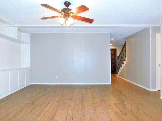 126 Bluebonnet Drive, Highland Village, TX 75077