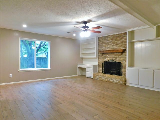 126 Bluebonnet Drive, Highland Village, TX 75077