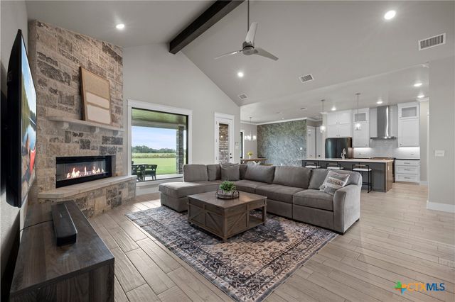 8538 Spring Creek Loop, Salado, TX 76571