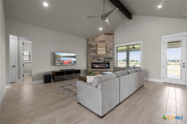 8538 Spring Creek Loop, Salado, TX 76571