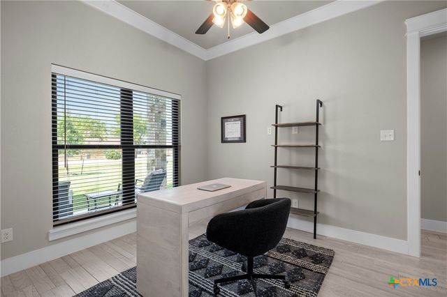 8538 Spring Creek Loop, Salado, TX 76571