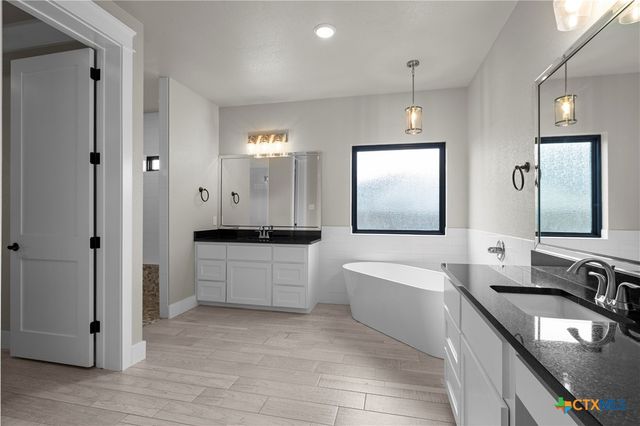 8538 Spring Creek Loop, Salado, TX 76571