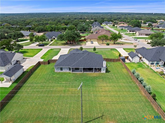 8538 Spring Creek Loop, Salado, TX 76571