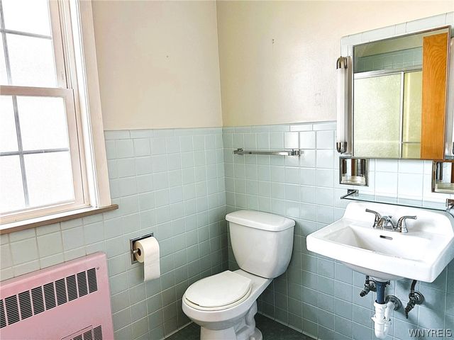 3840 Macklem Avenue, Niagara Falls, NY 14305
