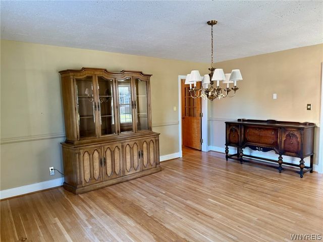 3840 Macklem Avenue, Niagara Falls, NY 14305