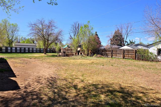 5253 Perry, Denver, CO 81201