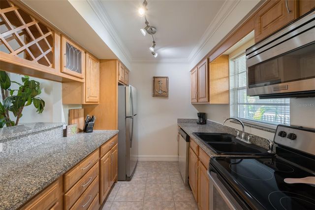 3360 S OSPREY AVENUE 205B, Sarasota, FL 34239