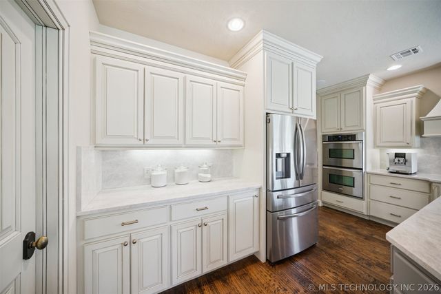 9854 N 145th East Avenue, Owasso, OK 74055