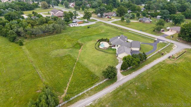 9854 N 145th East Avenue, Owasso, OK 74055
