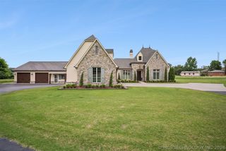 9854 N 145th East Avenue, Owasso, OK 74055