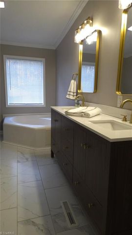 4657 Peace Forest Lane, Climax, NC 27233