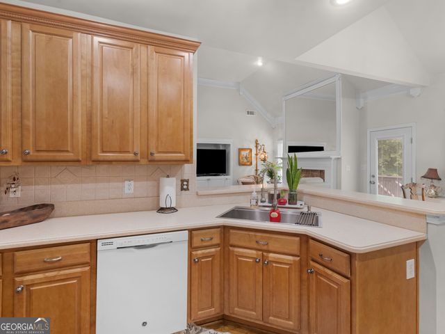 140 Cooks Way, Mcdonough, GA 30252