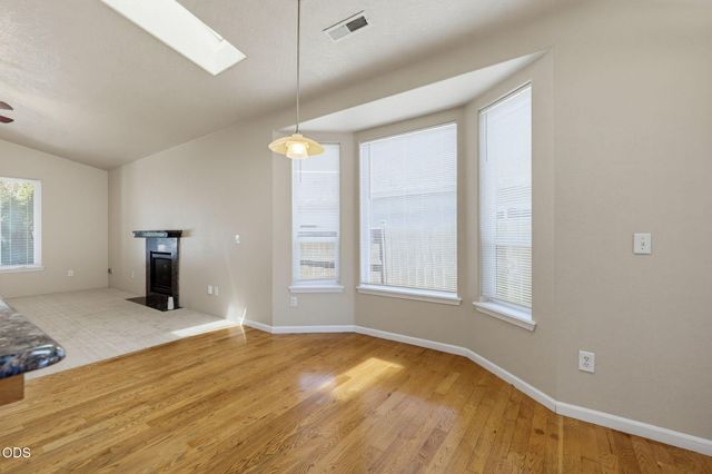 1007 Highbury Drive, Medford, OR 97501