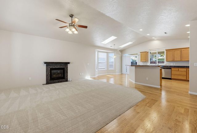 1007 Highbury Drive, Medford, OR 97501