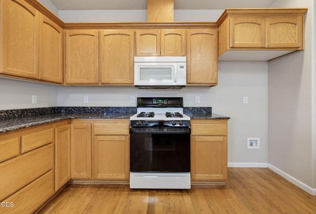 1007 Highbury Drive, Medford, OR 97501