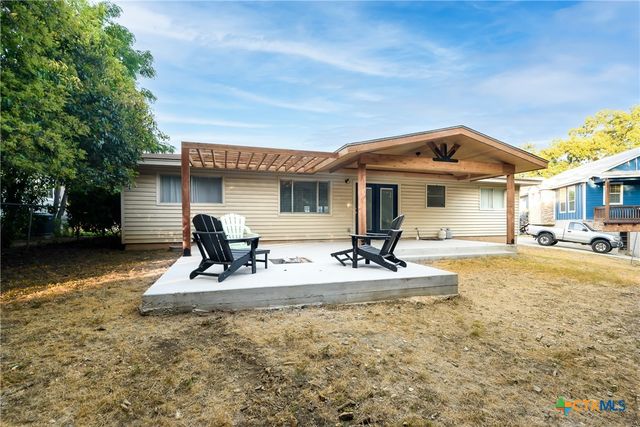 625 Creek Drive, New Braunfels, TX 78130