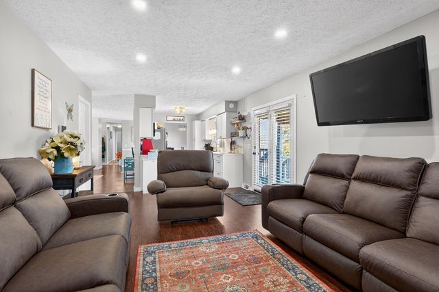 224 Walnut Hill Drive, Richmond, KY 40475