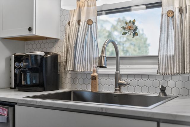 224 Walnut Hill Drive, Richmond, KY 40475