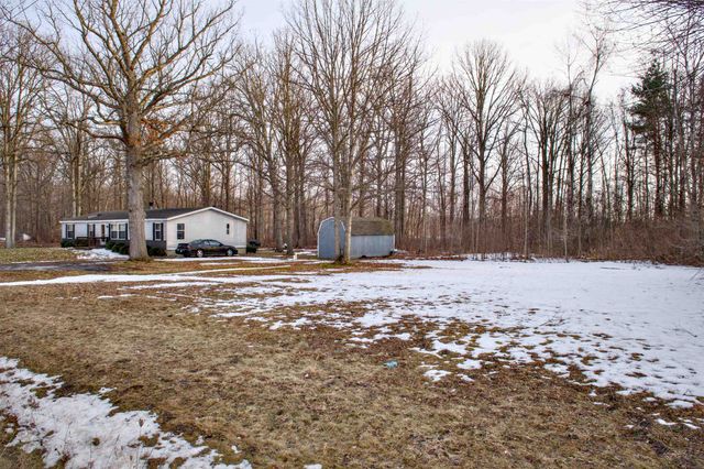 9440 E Broomfield Road, Mount Pleasant, MI 48858