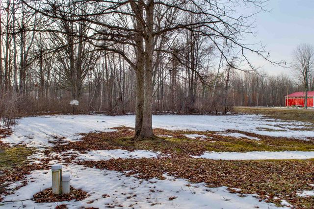 9440 E Broomfield Road, Mount Pleasant, MI 48858