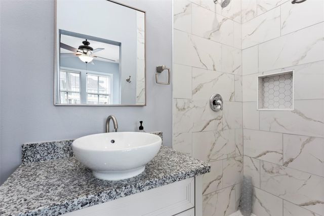 2005 37th Street, Galveston, TX 77550