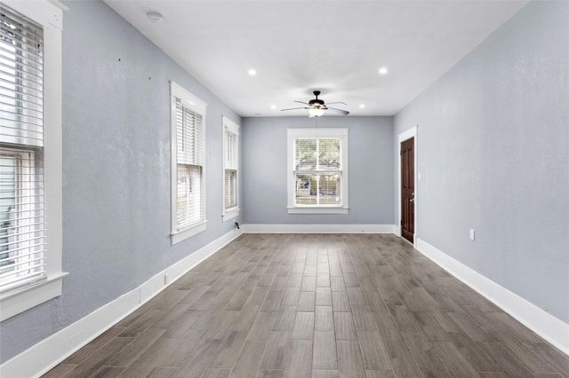 2005 37th Street, Galveston, TX 77550